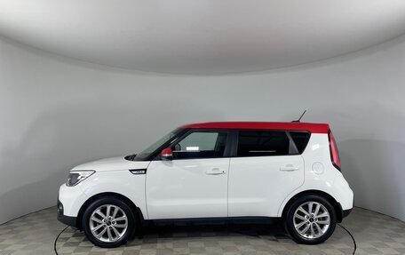 KIA Soul II рестайлинг, 2017 год, 1 748 000 рублей, 8 фотография