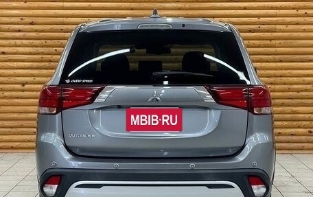 Mitsubishi Outlander III рестайлинг 3, 2020 год, 2 500 222 рублей, 3 фотография