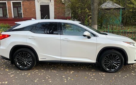 Lexus RX IV рестайлинг, 2017 год, 4 385 000 рублей, 8 фотография