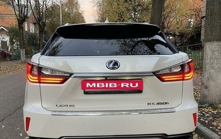 Lexus RX IV рестайлинг, 2017 год, 4 385 000 рублей, 7 фотография