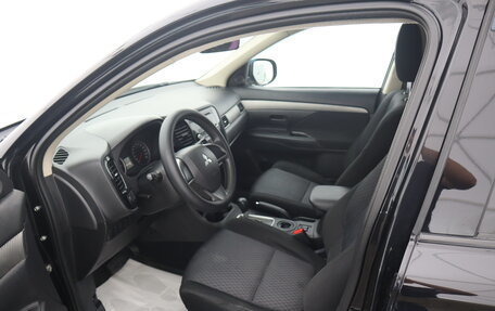 Mitsubishi Outlander III рестайлинг 3, 2012 год, 1 240 000 рублей, 11 фотография