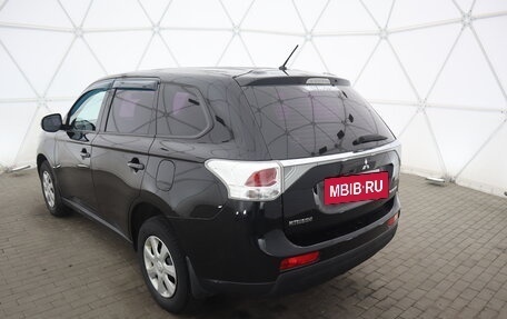 Mitsubishi Outlander III рестайлинг 3, 2012 год, 1 240 000 рублей, 5 фотография