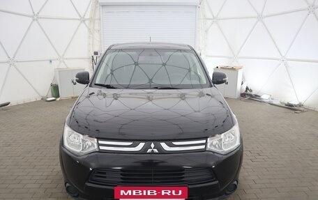 Mitsubishi Outlander III рестайлинг 3, 2012 год, 1 240 000 рублей, 8 фотография