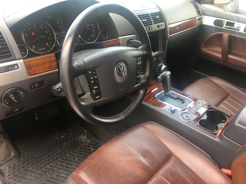 Volkswagen Touareg I рестайлинг, 2009 год, 360 000 рублей, 4 фотография