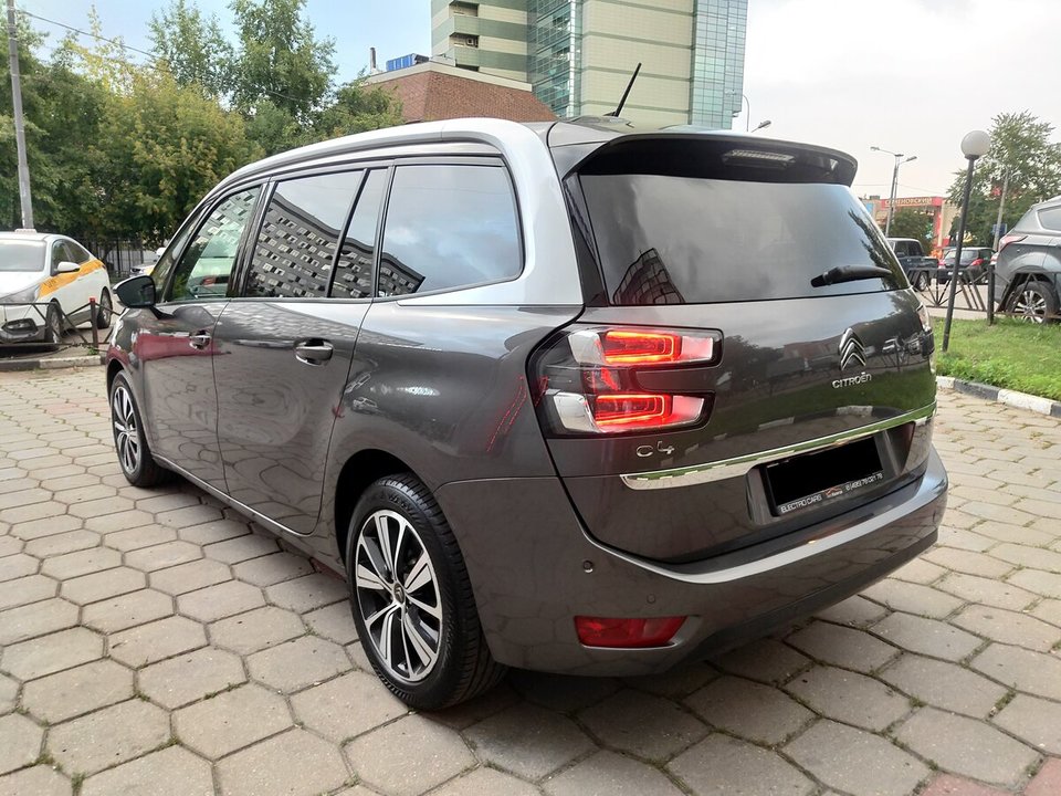 Citroen C4 Picasso II рестайлинг, 2018 год, 440 000 рублей, 4 фотография