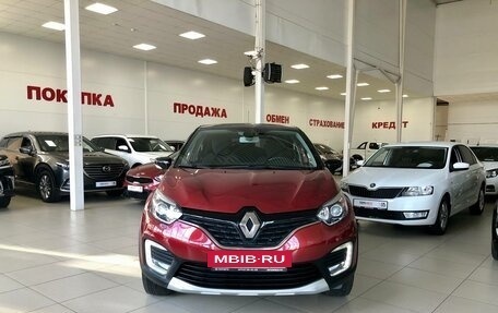 Renault Kaptur I рестайлинг, 2019 год, 1 860 000 рублей, 2 фотография