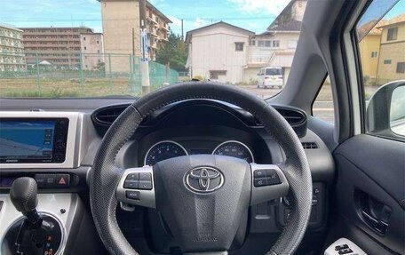 Toyota Wish II, 2016 год, 1 440 000 рублей, 8 фотография