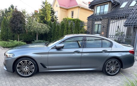 BMW 5 серия, 2019 год, 3 900 000 рублей, 3 фотография