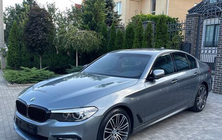 BMW 5 серия, 2019 год, 3 900 000 рублей, 9 фотография