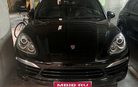 Porsche Cayenne III, 2011 год, 2 350 000 рублей, 1 фотография