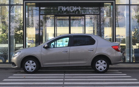 Renault Logan II, 2017 год, 880 000 рублей, 2 фотография