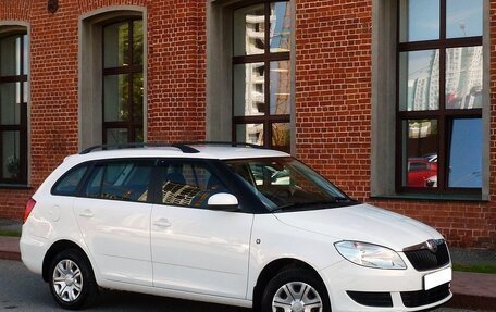 Skoda Fabia II, 2013 год, 820 000 рублей, 1 фотография