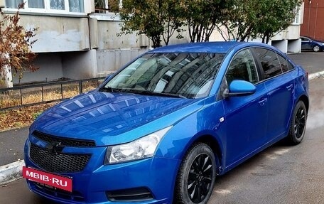 Chevrolet Cruze II, 2011 год, 845 000 рублей, 6 фотография