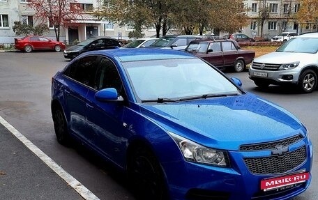 Chevrolet Cruze II, 2011 год, 845 000 рублей, 4 фотография