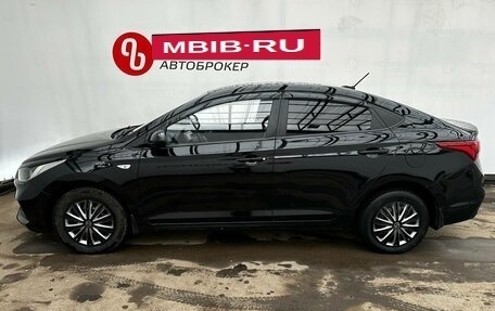 Hyundai Solaris II рестайлинг, 2018 год, 1 100 000 рублей, 4 фотография