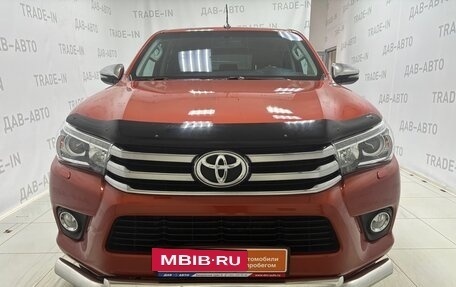 Toyota Hilux VIII, 2017 год, 3 599 000 рублей, 2 фотография