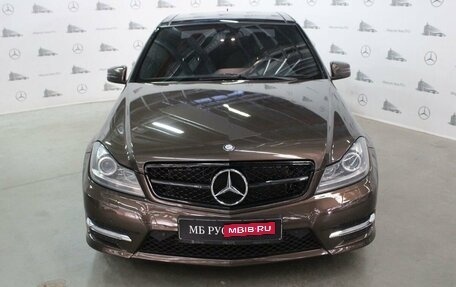 Mercedes-Benz C-Класс, 2012 год, 1 800 000 рублей, 2 фотография