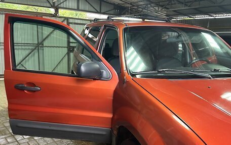 Ford Escape II, 2004 год, 530 000 рублей, 6 фотография