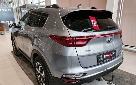 KIA Sportage IV рестайлинг, 2020 год, 2 300 000 рублей, 7 фотография