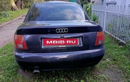 Audi A4, 1996 год, 320 000 рублей, 2 фотография