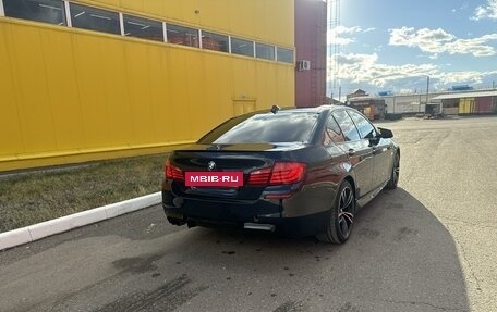 BMW 5 серия, 2011 год, 2 300 000 рублей, 3 фотография