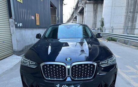 BMW X4, 2022 год, 5 500 000 рублей, 2 фотография