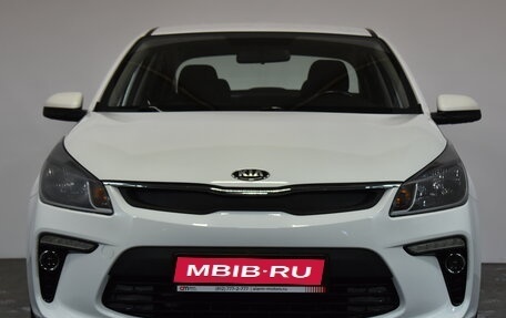 KIA Rio IV, 2018 год, 1 299 000 рублей, 2 фотография