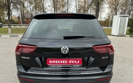 Volkswagen Tiguan II, 2018 год, 2 300 000 рублей, 5 фотография