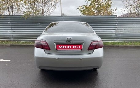 Toyota Camry, 2008 год, 975 000 рублей, 5 фотография