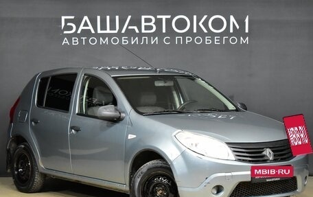 Renault Sandero I, 2011 год, 550 000 рублей, 2 фотография