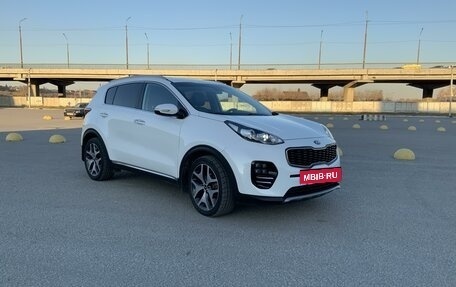 KIA Sportage IV рестайлинг, 2018 год, 2 400 000 рублей, 5 фотография