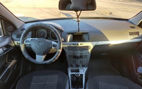 Opel Astra H, 2011 год, 640 000 рублей, 4 фотография