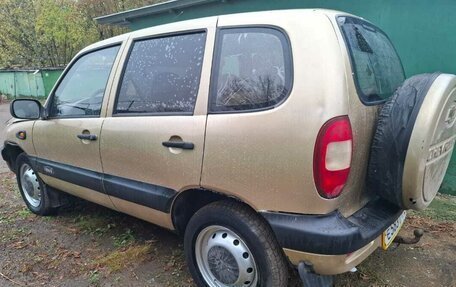 Chevrolet Niva I рестайлинг, 2005 год, 239 800 рублей, 5 фотография