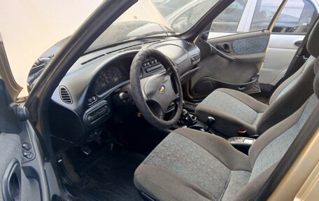 Chevrolet Niva I рестайлинг, 2005 год, 239 800 рублей, 7 фотография