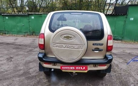 Chevrolet Niva I рестайлинг, 2005 год, 239 800 рублей, 4 фотография