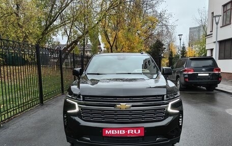 Chevrolet Tahoe IV, 2022 год, 10 500 000 рублей, 2 фотография