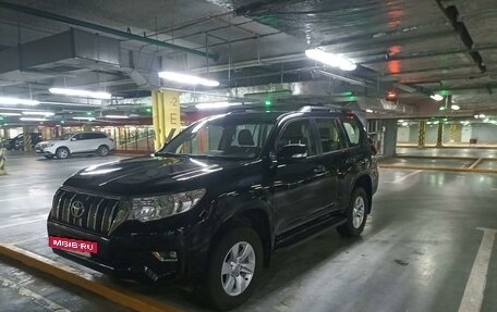 Toyota Land Cruiser Prado 150 рестайлинг 2, 2021 год, 5 990 000 рублей, 9 фотография