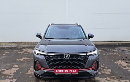 Changan CS35PLUS, 2022 год, 2 050 000 рублей, 2 фотография