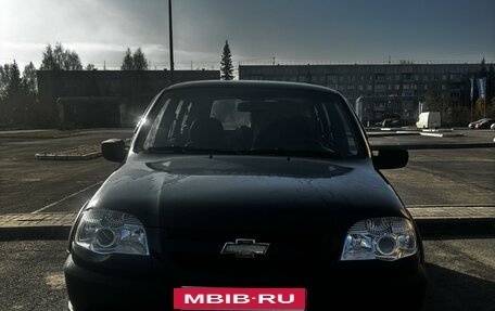 Chevrolet Niva I рестайлинг, 2011 год, 500 000 рублей, 4 фотография