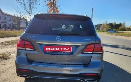 Mercedes-Benz GLE, 2018 год, 4 300 000 рублей, 3 фотография