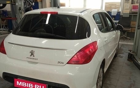 Peugeot 308 II, 2011 год, 706 000 рублей, 3 фотография