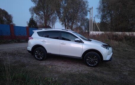 Toyota RAV4, 2016 год, 3 500 000 рублей, 1 фотография