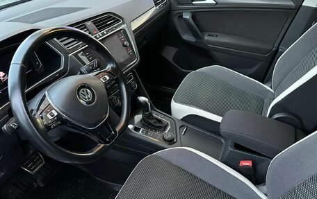 Volkswagen Tiguan II, 2019 год, 3 150 000 рублей, 15 фотография