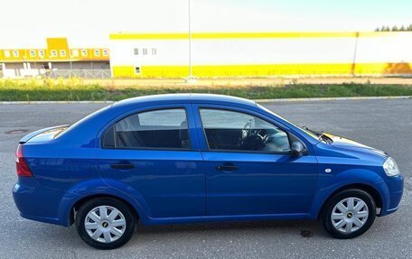 Chevrolet Aveo III, 2010 год, 500 000 рублей, 4 фотография