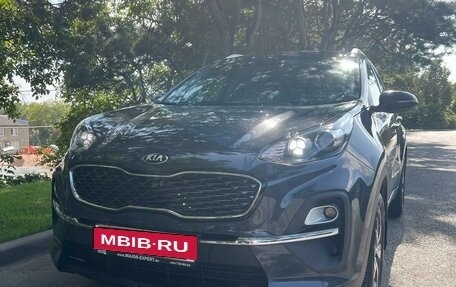 KIA Sportage IV рестайлинг, 2020 год, 2 720 000 рублей, 1 фотография