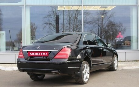 Mercedes-Benz S-Класс, 2011 год, 2 600 000 рублей, 3 фотография