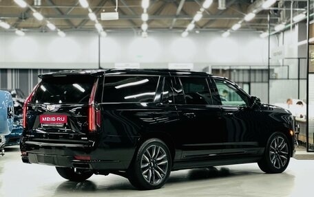 Cadillac Escalade V, 2023 год, 21 100 000 рублей, 4 фотография