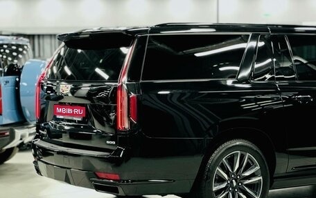 Cadillac Escalade V, 2023 год, 21 100 000 рублей, 9 фотография