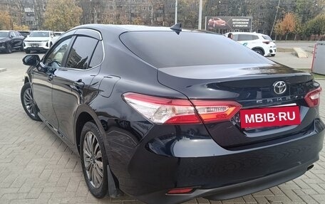 Toyota Camry, 2018 год, 2 499 000 рублей, 10 фотография