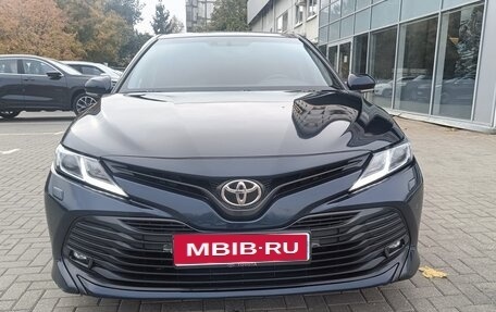 Toyota Camry, 2018 год, 2 499 000 рублей, 2 фотография